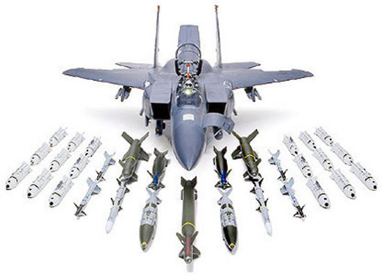 Tamiya 60312 1/32 F-15E Strike Eagle 'Bunker Buster'
